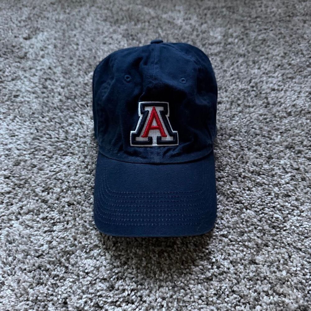 Nike Men's Navy and Blue Hat